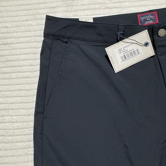 UNTUCKit Men's Dark Blue Flat Front Shorts - Picture 6 of 11